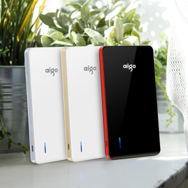 iphone5s电源适配器给小米移动电源充电要多久_过万app加入百度移动网盟 移动广告钱景渐明_爱国者移动电源多少钱